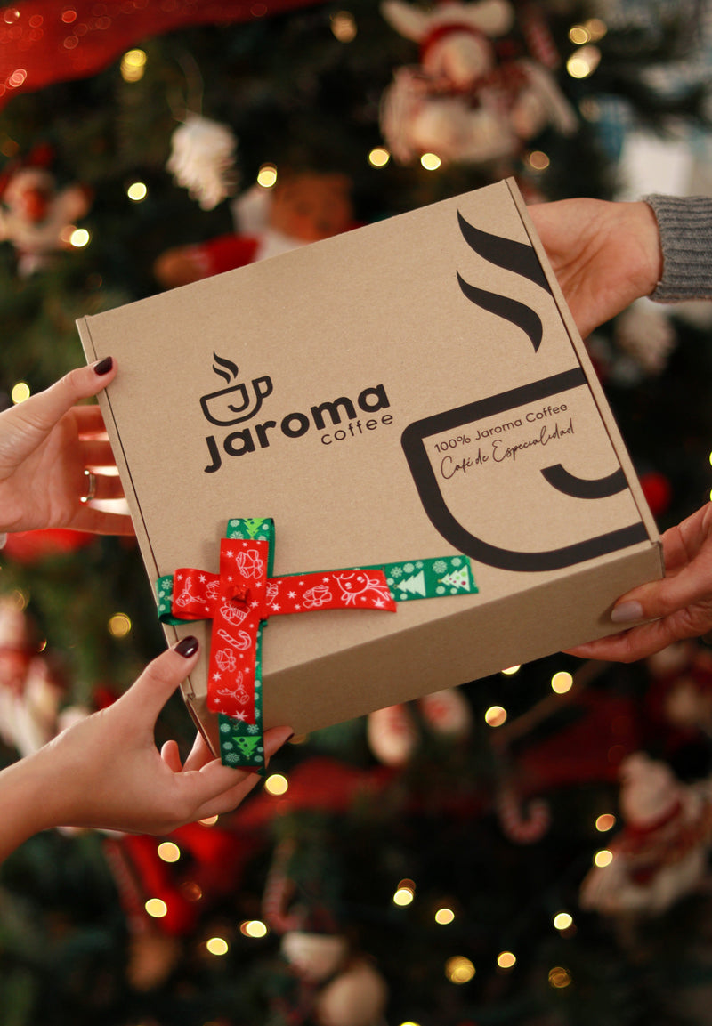 Kit de regalo con 3 cafés de 125gr y Prensa francesa